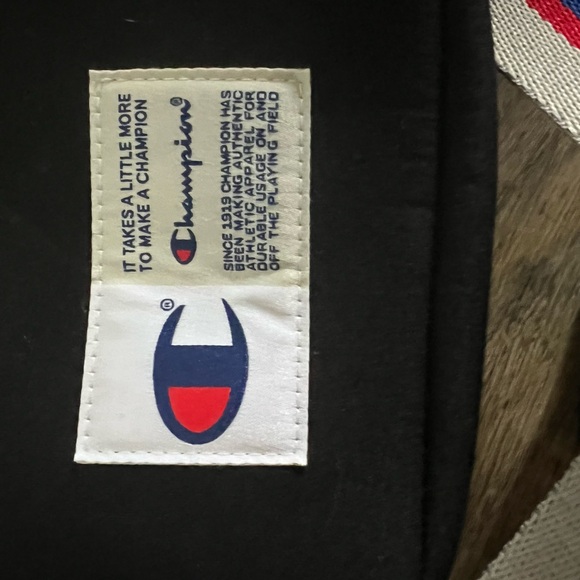 Champion Waist Bag Black Fanny Pack Crossbody - Logo Adjustable Wide Strap. - Picture 3 of 3